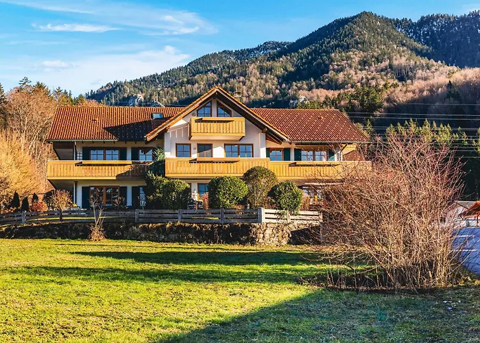 Wolke 7 - Traumhafter Bergblick Mit Stil - Garage